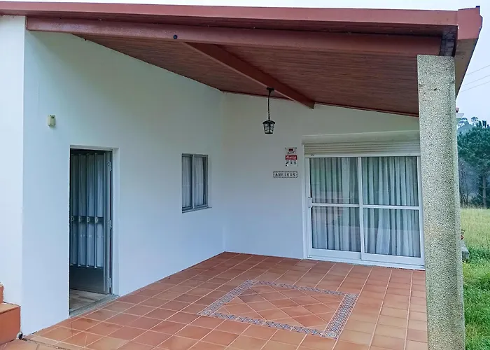 Casa San Vicente Do Mar 3000 *